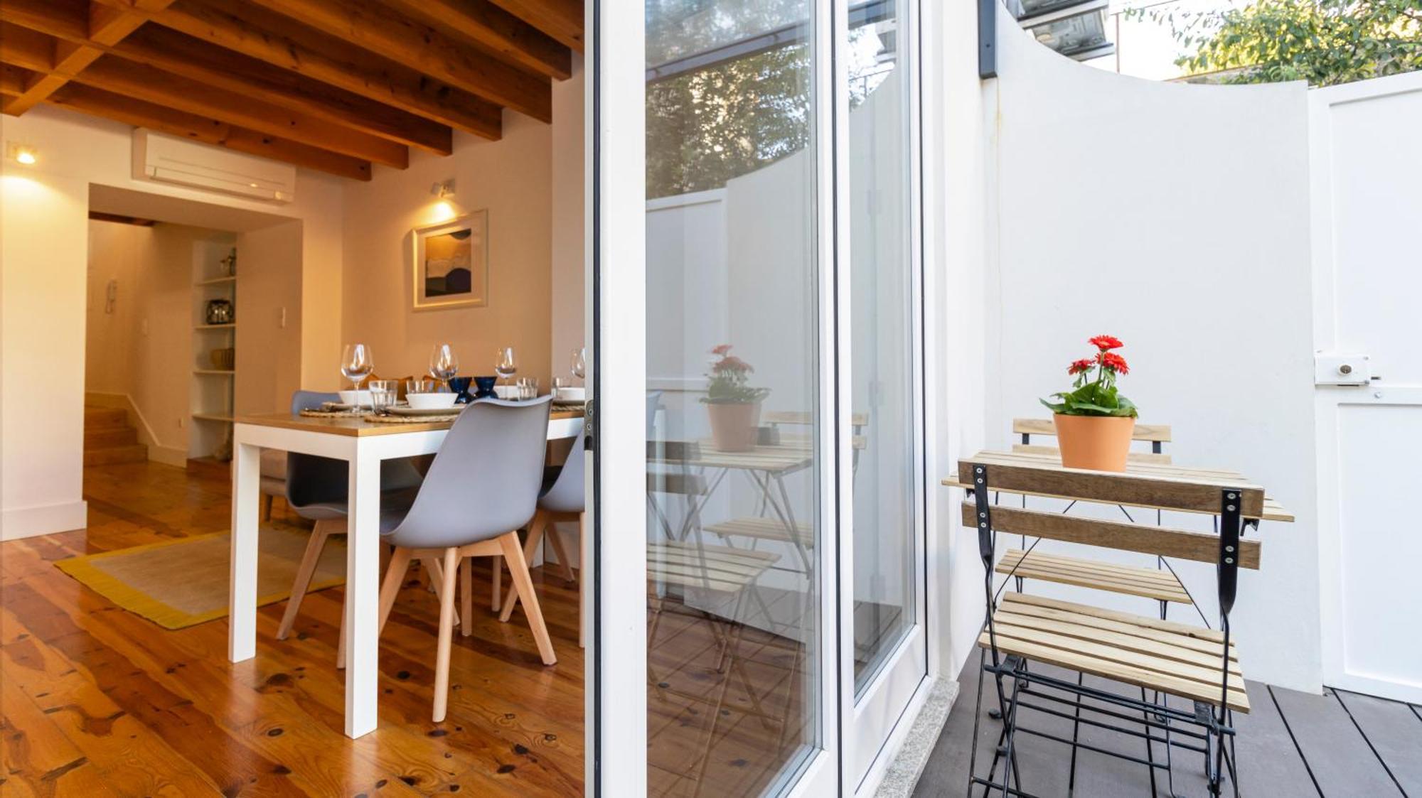 City Center Duplex W Patio By Lovelystay OOporto Extérieur photo